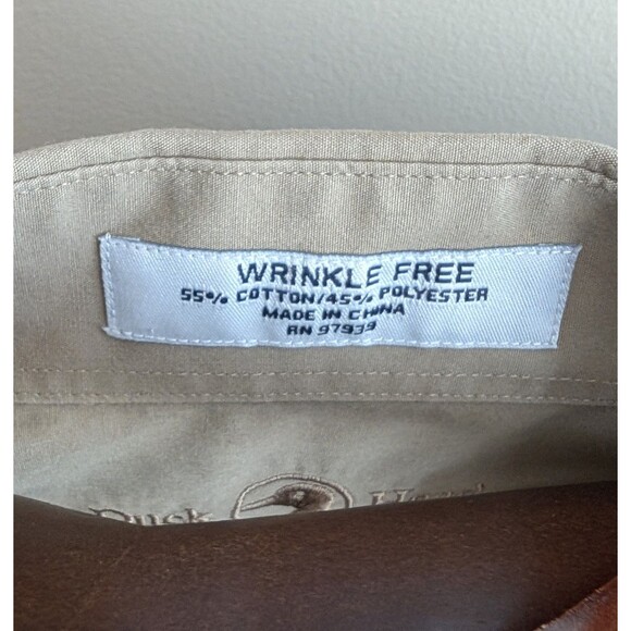 Duck Head Size Large Button Up Shirt Mens Wrinkle Free Khaki Brown 16 - 16 1/2 - Picture 3 of 5